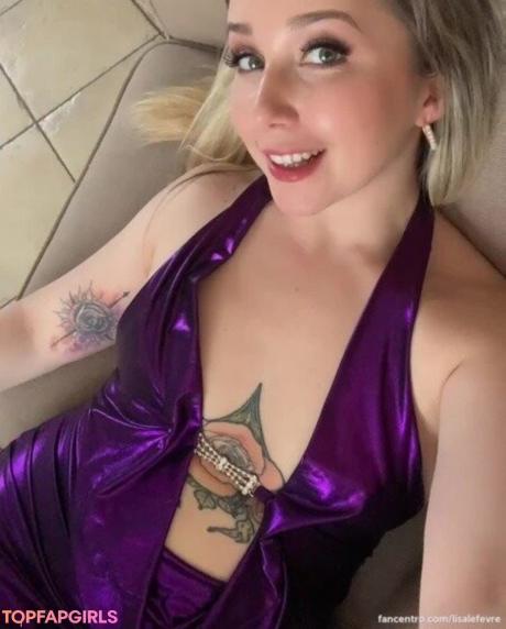 Lisa nude leaked OnlyFans pic