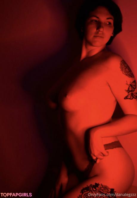 Danalegzzz nude leaked OnlyFans pic
