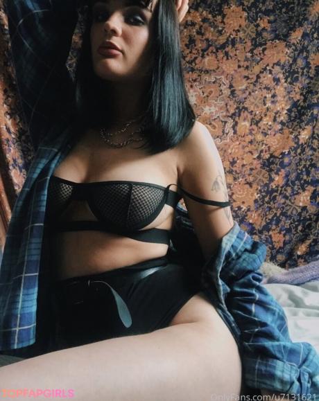Elly nude leaked OnlyFans pic