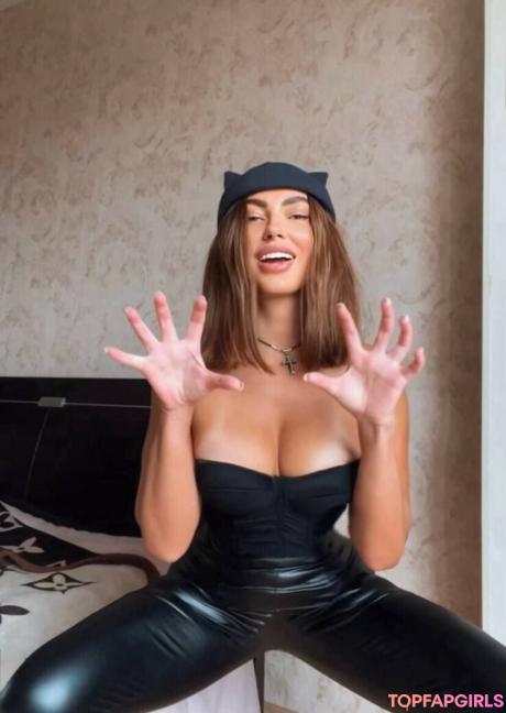 Bigbootyjulia nude leaked OnlyFans pic