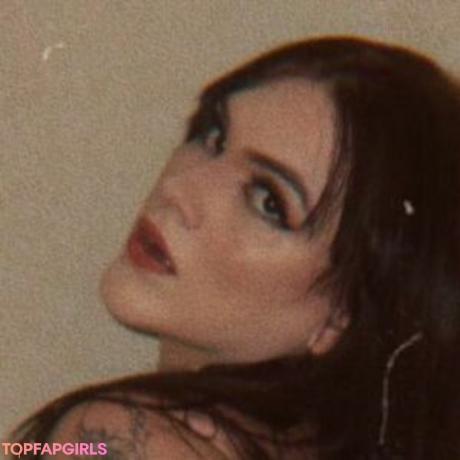 Alinemestriner nude leaked OnlyFans pic