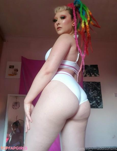 Maddisonsins nude leaked OnlyFans pic