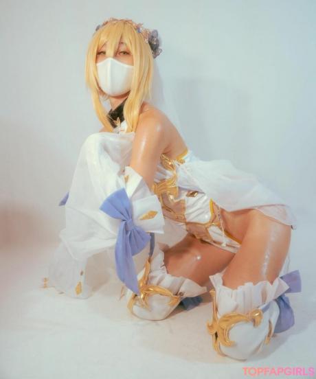 Yawarakai nude leaked OnlyFans pic