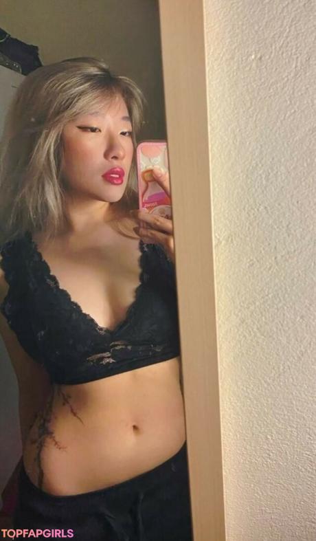 Yukimochi nude leaked OnlyFans pic