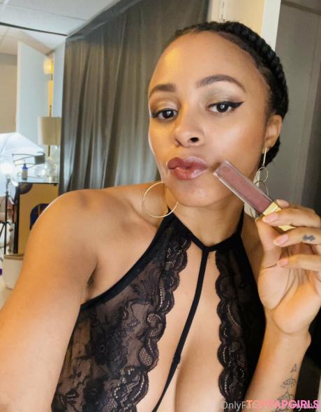 Anyaivy nude leaked OnlyFans pic