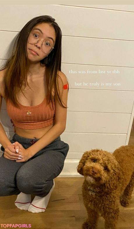 Tiptoetingles nude leaked OnlyFans pic