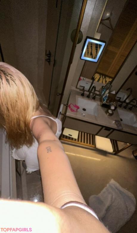 Sweetasianchick03 nude leaked OnlyFans pic