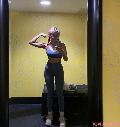 Hollyliangg nude leaked OnlyFans pic