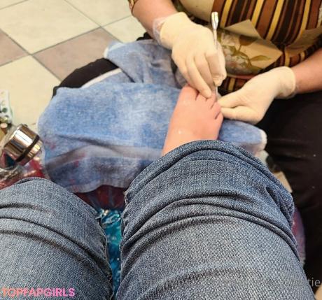 Smelliefeetsweetie nude leaked OnlyFans pic