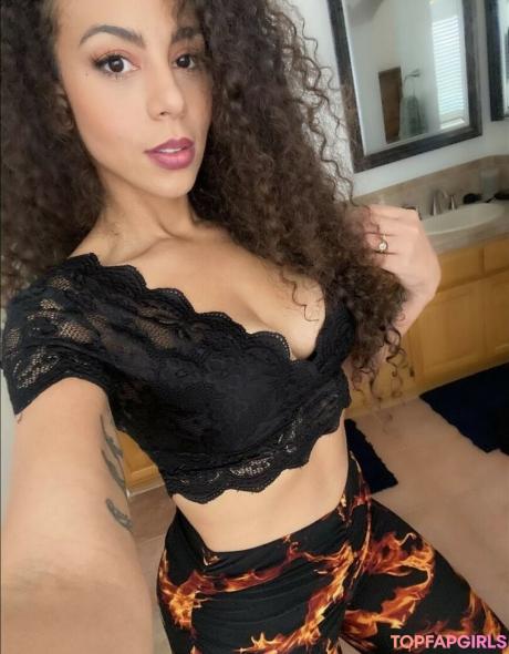 Samantha nude leaked OnlyFans pic