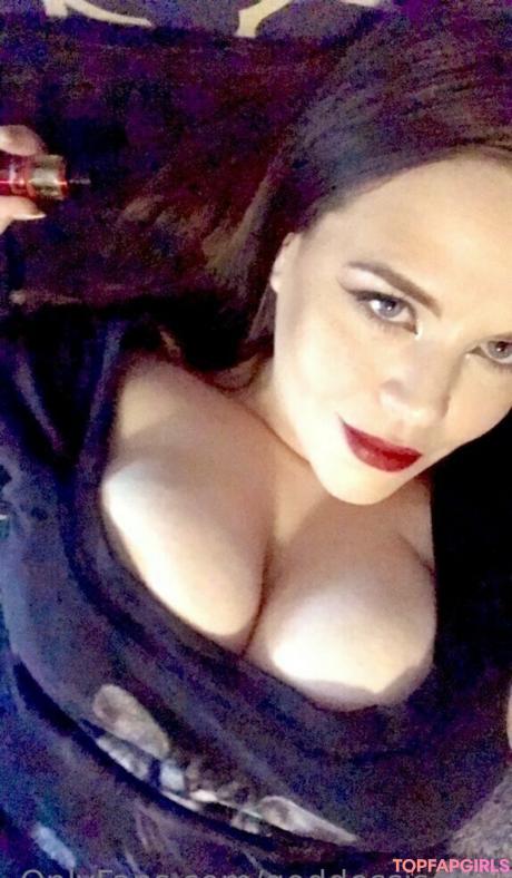 Goddessisolda nude leaked OnlyFans pic