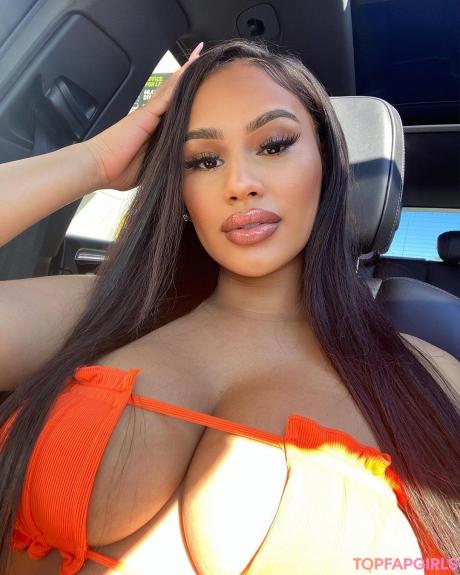 Elisa nude leaked OnlyFans pic