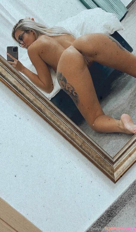 Lorette01 nude leaked OnlyFans pic