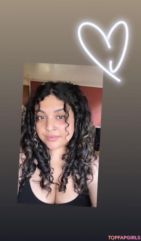 Lucia nude leaked OnlyFans pic