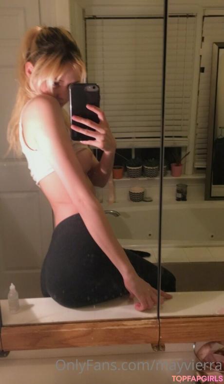 Mayvierra nude leaked OnlyFans pic