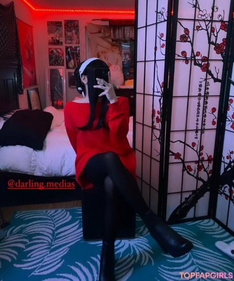 Darling.medias nude leaked OnlyFans pic