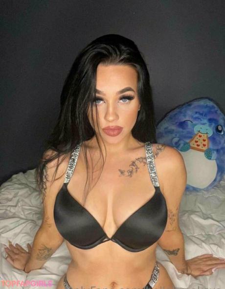 Bellabrooksxo nude leaked OnlyFans pic