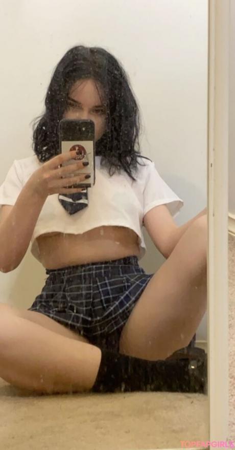 Katieuhiguess nude leaked OnlyFans pic