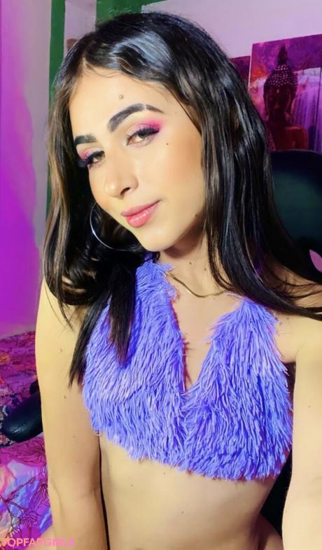 Lia nude leaked OnlyFans pic