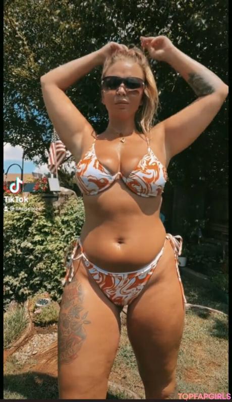 Lindsey nude leaked OnlyFans pic