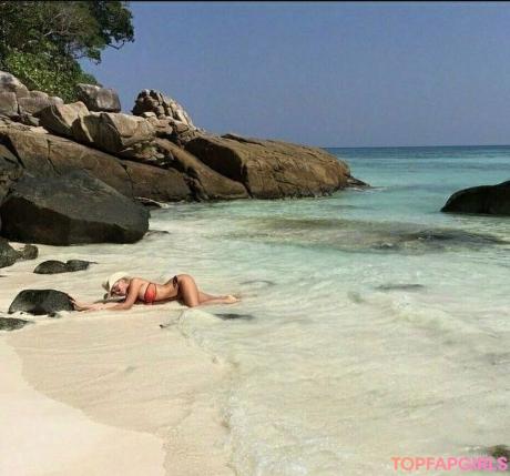 Katrinonlytop1 nude leaked OnlyFans pic