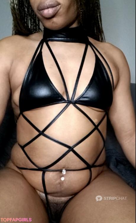 Ladyreloadedxoxo nude leaked OnlyFans pic
