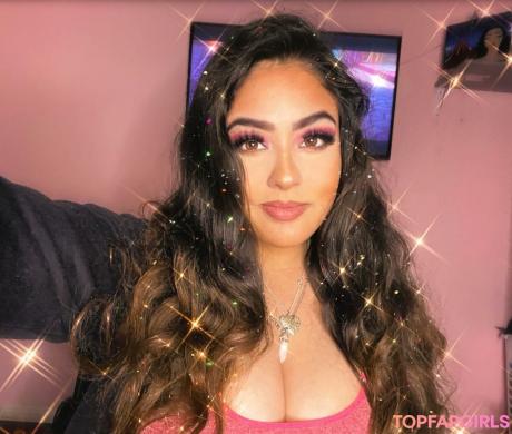 Esmeralda nude leaked OnlyFans pic