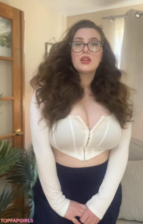 Moxy nude leaked OnlyFans pic