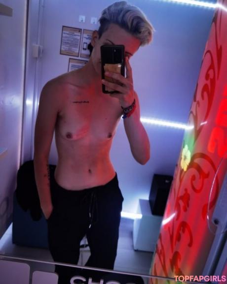 Nicole nude leaked OnlyFans pic