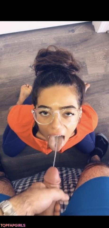 Mellisa nude leaked OnlyFans pic