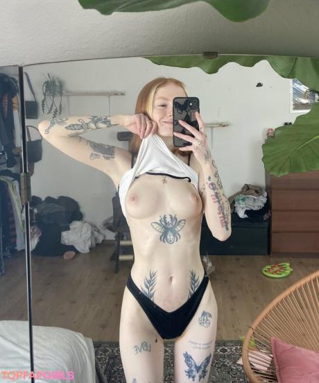 Naiadthenymph nude leaked OnlyFans pic
