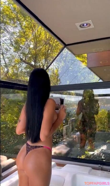 Victoria nude leaked OnlyFans pic