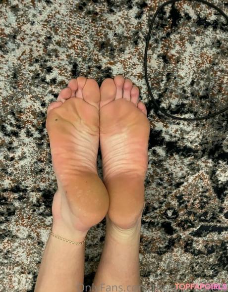 Thesole_sisters nude leaked OnlyFans pic