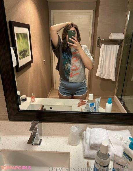 Marceemacie nude leaked OnlyFans pic
