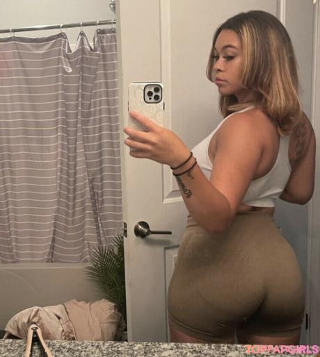 Diamond.desirae nude leaked OnlyFans pic