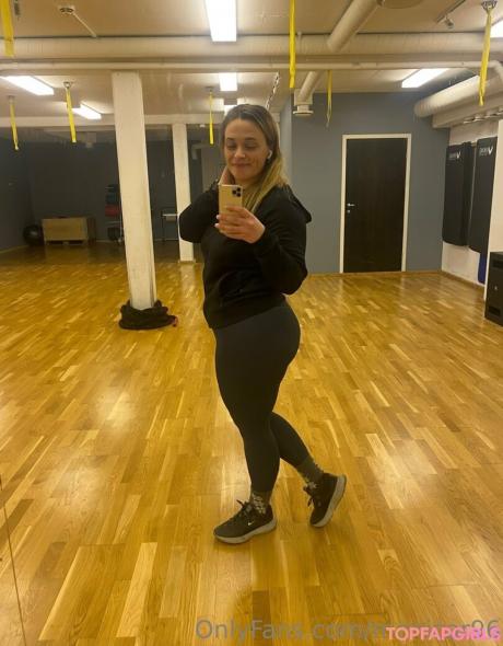 Monicar96 nude leaked OnlyFans pic