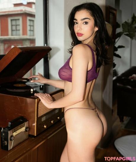 Meliskap nude leaked OnlyFans pic