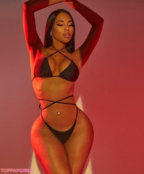 Kimbella nude leaked OnlyFans pic