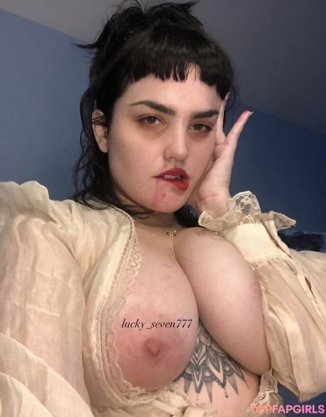 Lucky nude leaked OnlyFans pic