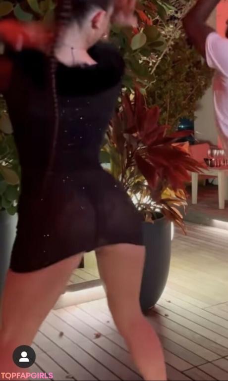 Charli nude leaked OnlyFans pic
