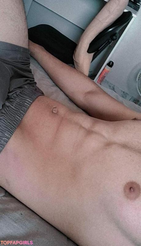 Mattsuu nude leaked OnlyFans pic