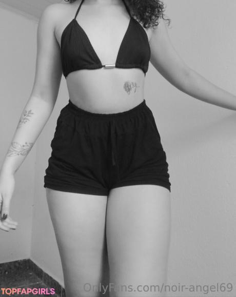 Noir-angel69 nude leaked OnlyFans pic