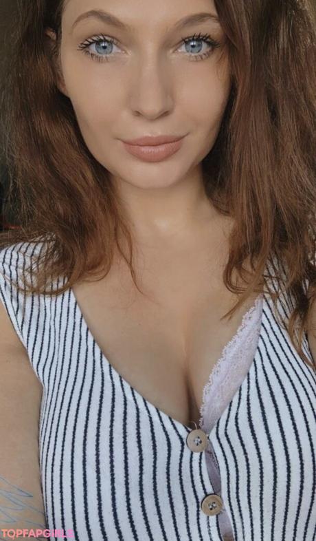 Lollipopfields nude leaked OnlyFans pic
