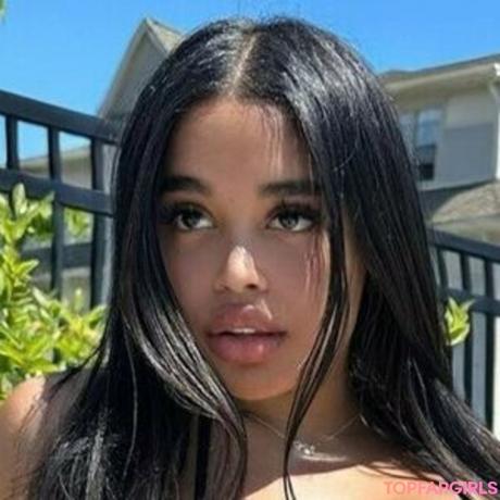 Giselle nude leaked OnlyFans pic