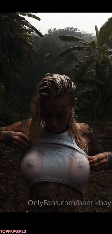 Bantik nude leaked OnlyFans pic