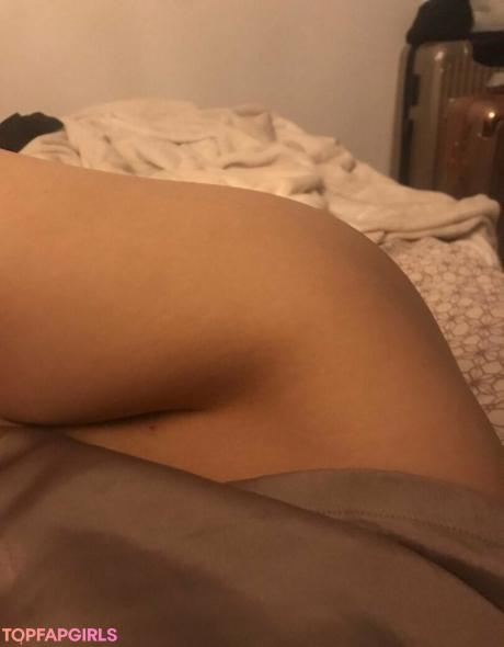 Come_lay_with_adile nude leaked OnlyFans pic