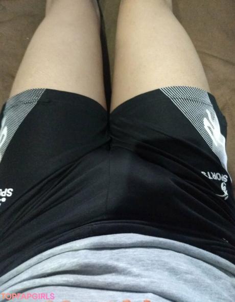 Lofye nude leaked OnlyFans pic