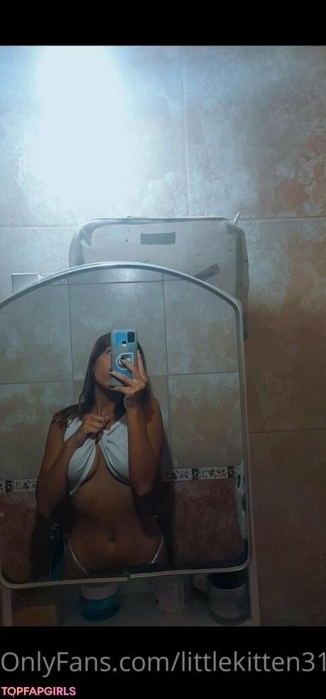 Littlekitten31 nude leaked OnlyFans pic