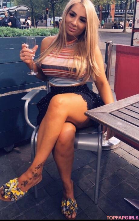 Romanian nude leaked OnlyFans pic
