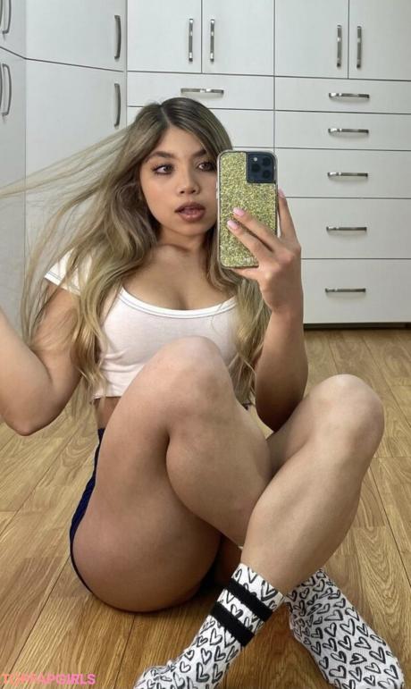 Cheyenne nude leaked OnlyFans pic